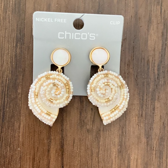 Chico’s summer white seed bead earring - Picture 9 of 15
